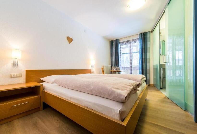 带阳台的豪华间, Garni Niederbacher