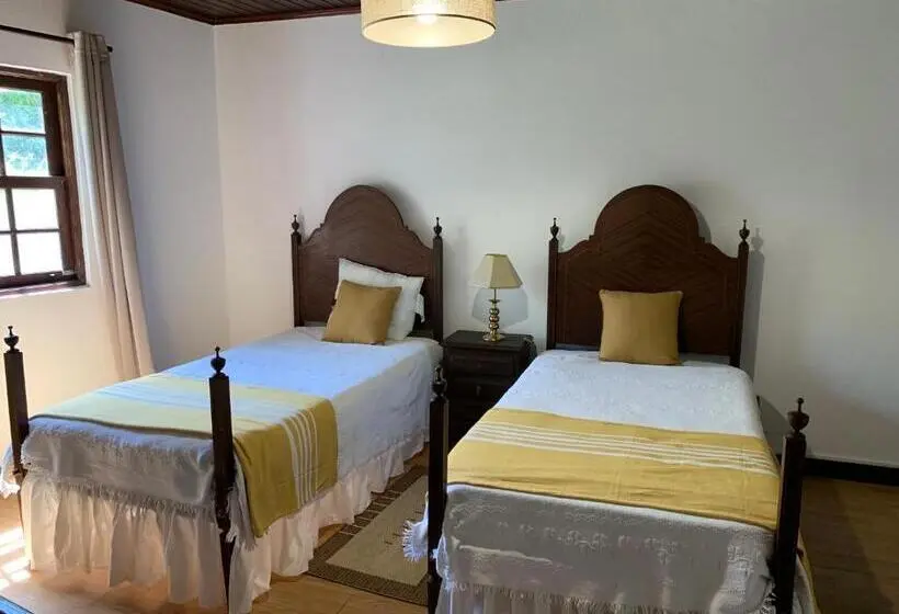 ファミリーステューディオ, Quinta Santa Isabel