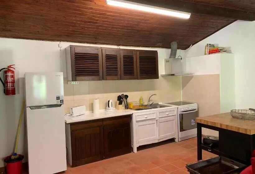 ファミリーステューディオ, Quinta Santa Isabel