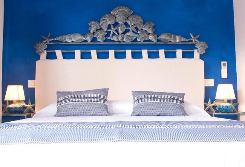 غرفة قياسية مزوَّدة بتراس, Valesmeralda Boutique Rooms