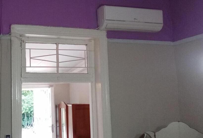 غرفة قياسية سرير كينج, Bun Clody Manor   Guest House & Coffee Shop