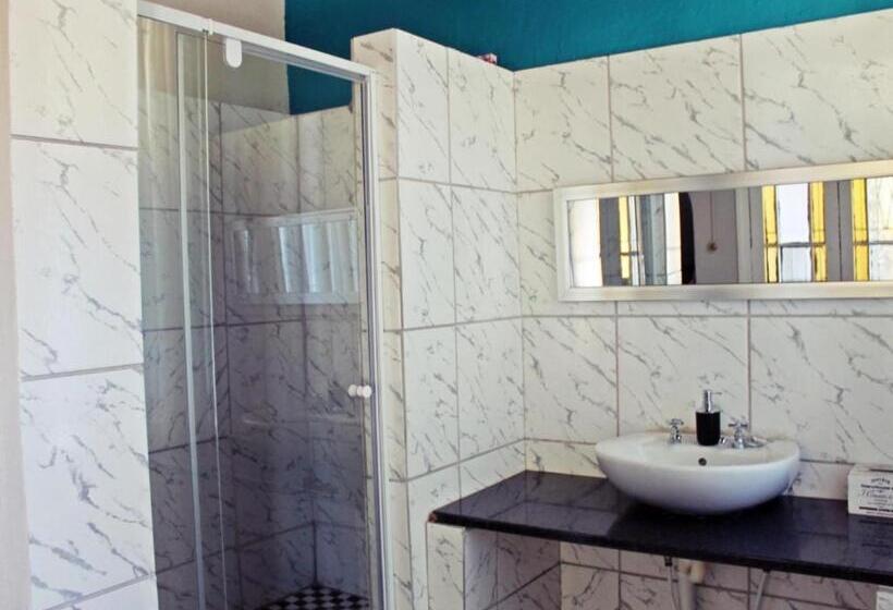 غرفة قياسية ثلاثية, Bun Clody Manor   Guest House & Coffee Shop