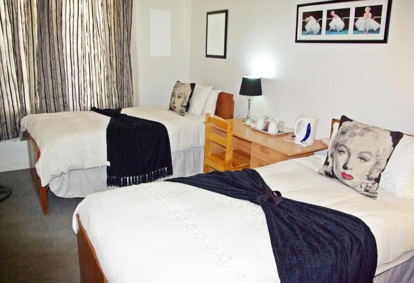 غرفة أساسية, Bun Clody Manor   Guest House & Coffee Shop