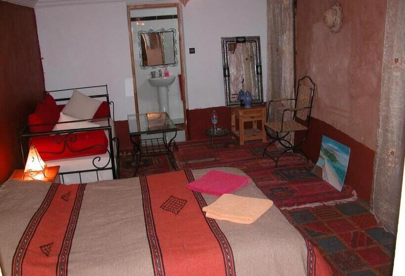 استودیو استاندارد با چشم‌انداز باغ, Kasbah Petit Nomade