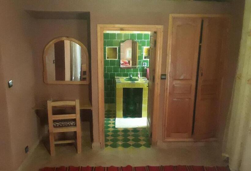 اتاق استاندارد با چشم‌انداز باغ, Kasbah Petit Nomade