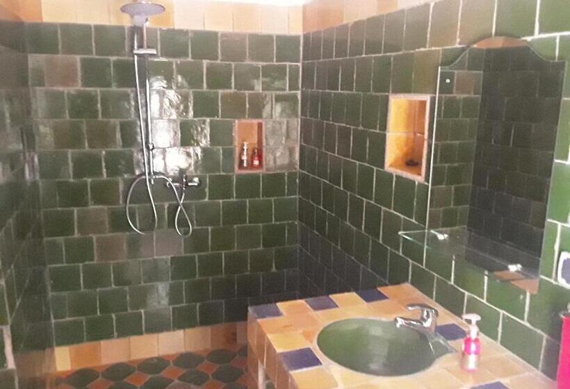 اتاق استاندارد با چشم‌انداز باغ, Kasbah Petit Nomade