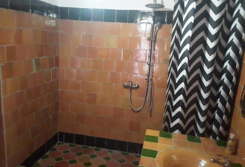 اتاق لوکس خانوادگی, Kasbah Petit Nomade