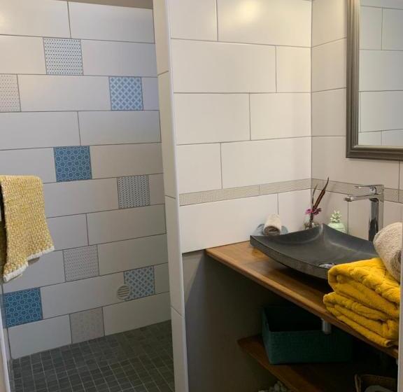 اتاق استاندارد, Maison D Hôtes Côté Lagon