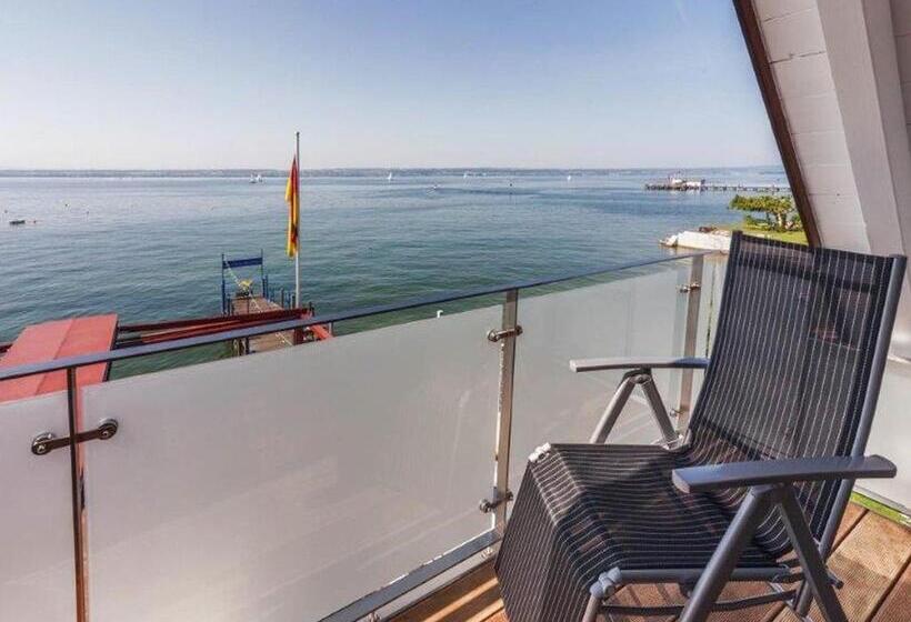 جناح جونيور, Gasthaus Seeblick