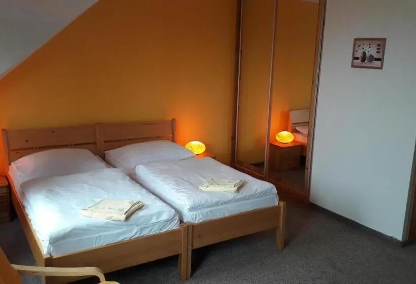 マウンテンビュースタンダードルーム, Guest House Pod Rozhlednou