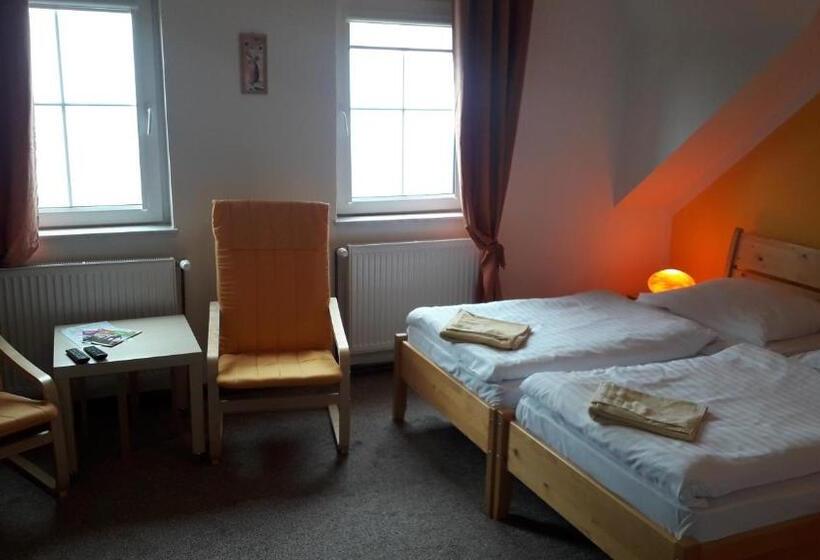 חדר סטנדרט נוף להרים, Guest House Pod Rozhlednou