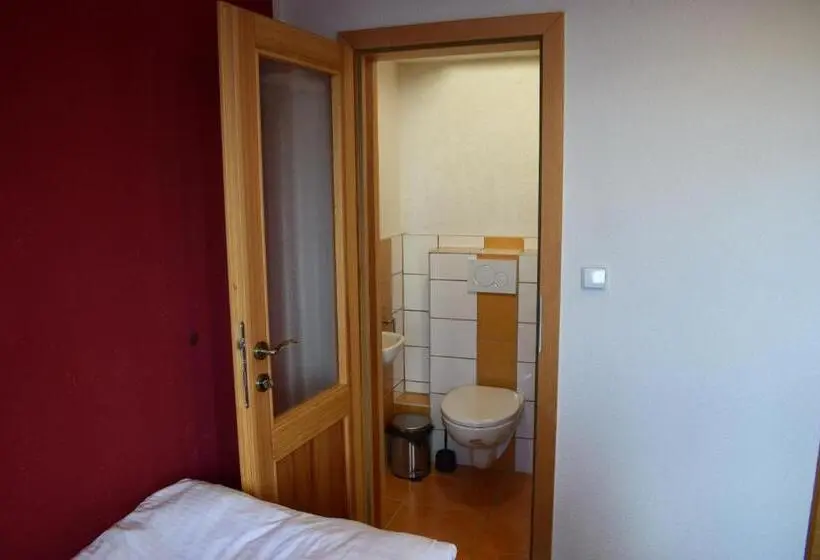 マウンテンビュースタンダードルーム, Guest House Pod Rozhlednou