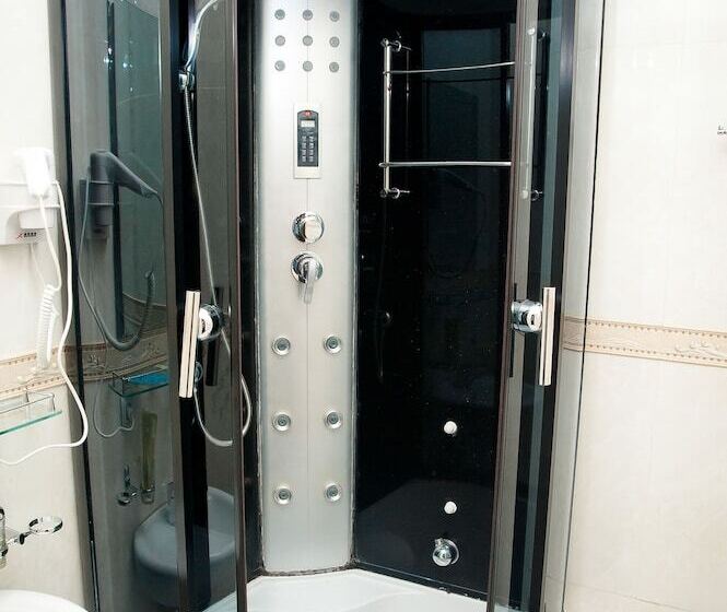 سوییت جونیور, Afalina