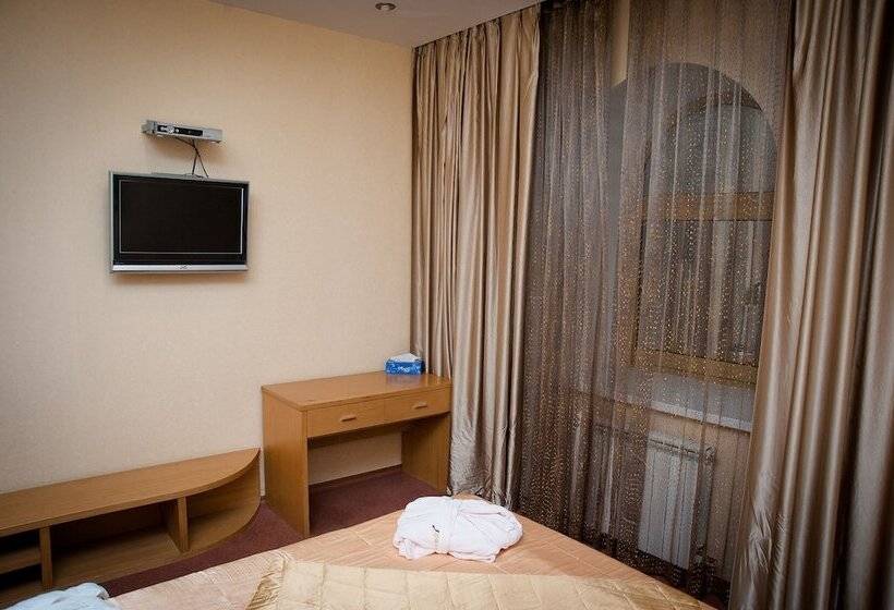 سوییت جونیور, Afalina