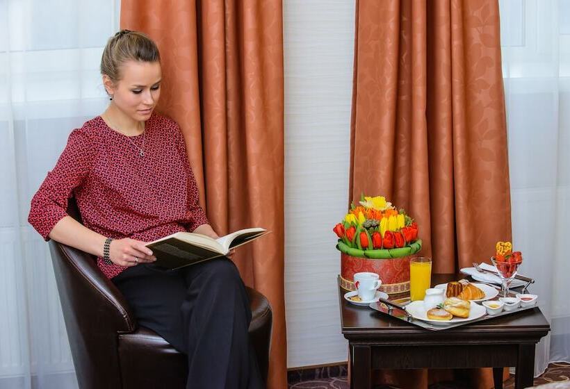 اتاق استاندارد یک نفره, Alfavito Kyiv