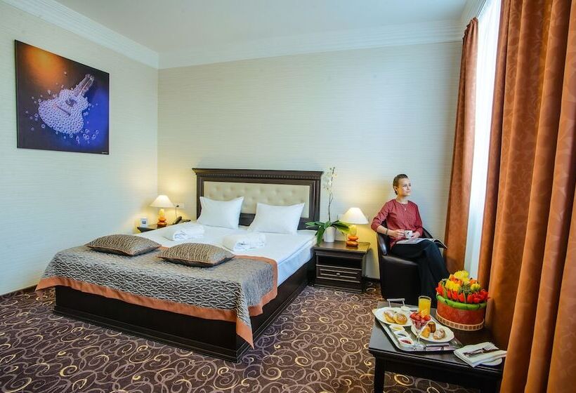 اتاق استاندارد, Alfavito Kyiv