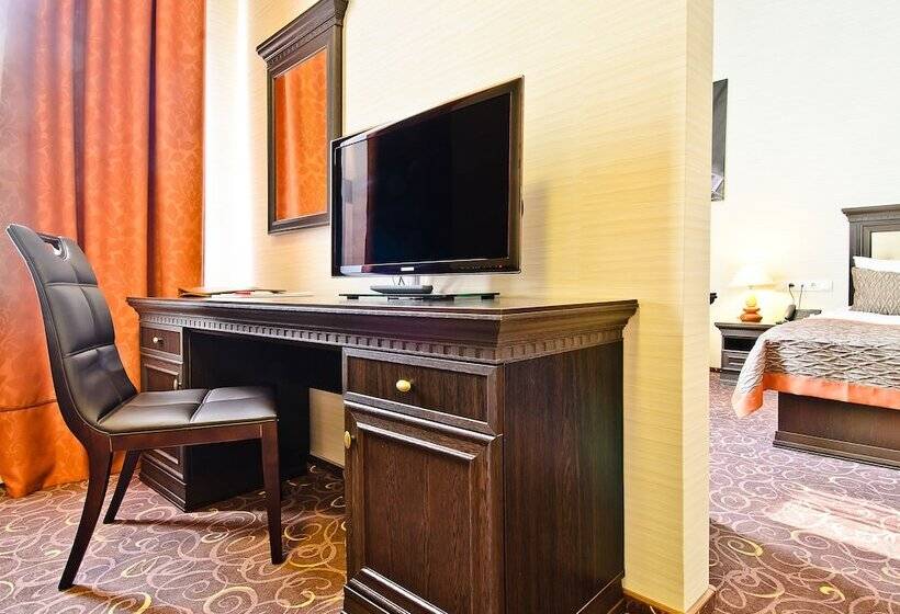 اتاق لوکس, Alfavito Kyiv