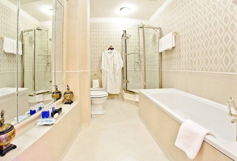 سوییت اجرایی, Alfavito Kyiv