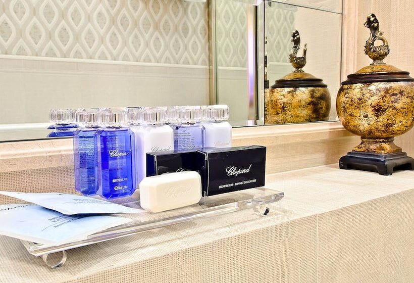 سوییت اجرایی, Alfavito Kyiv