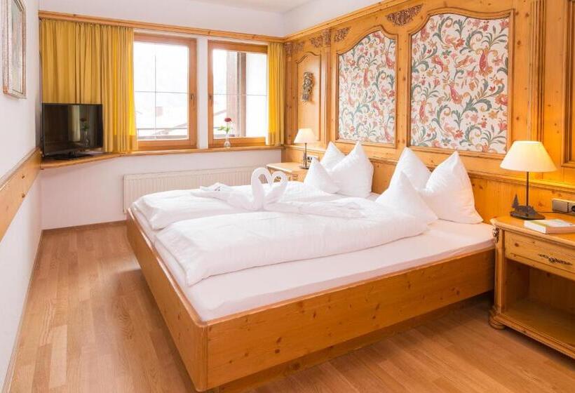 جناح, Alte Krone