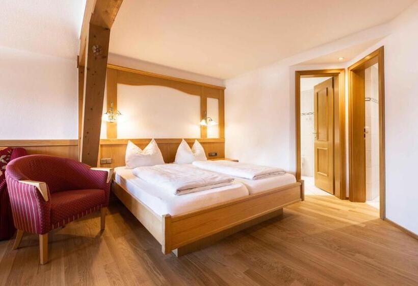 غرفة كومفورت, Alte Krone