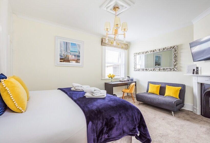 Семейный Номер, Ashbys Accommodation & Spa Hire