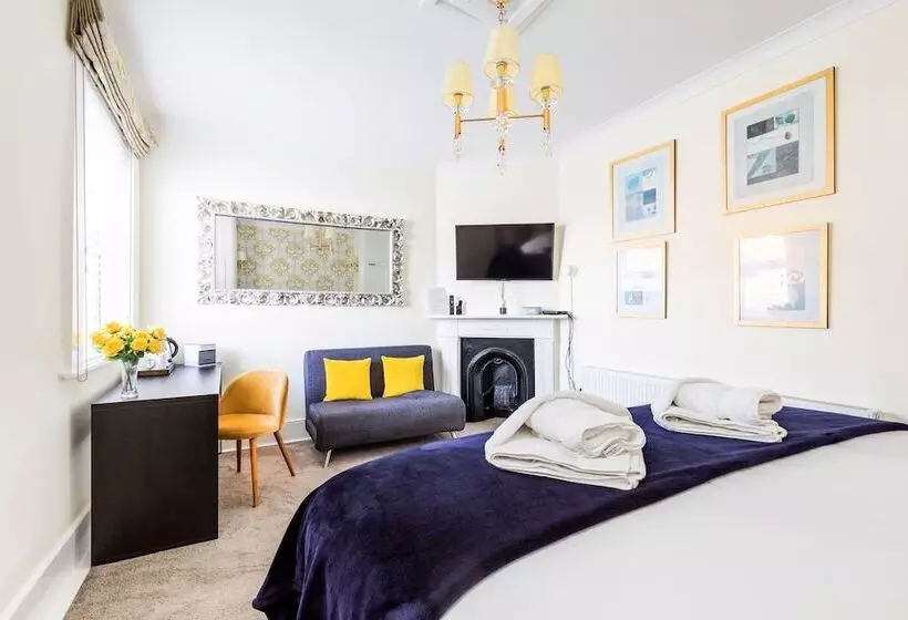 ファミリールーム, Ashbys Accommodation & Spa Hire