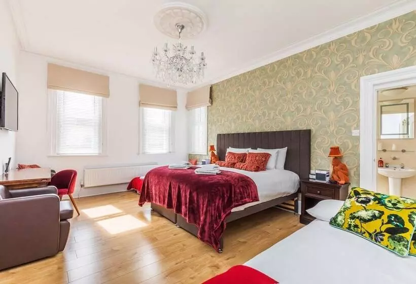 スーペリアファミリールーム, Ashbys Accommodation & Spa Hire