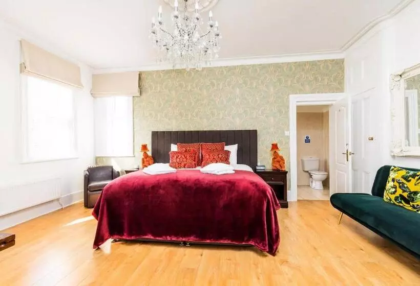 スーペリアファミリールーム, Ashbys Accommodation & Spa Hire