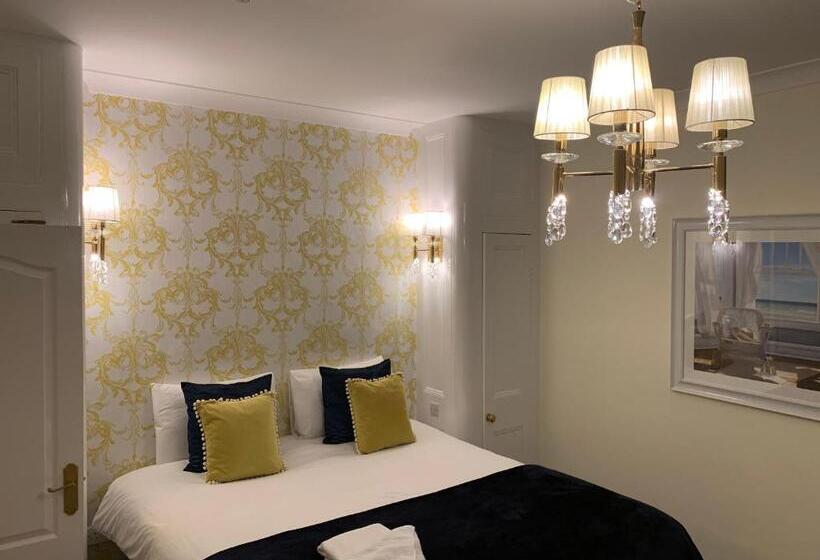 Семейный Номер, Ashbys Accommodation & Spa Hire