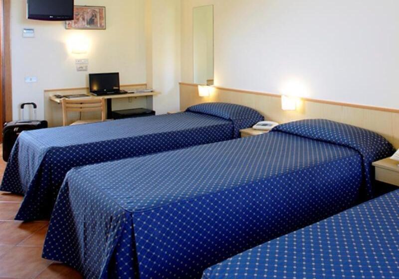 غرفة قياسية ثلاثية, Domus Pacis Assisi