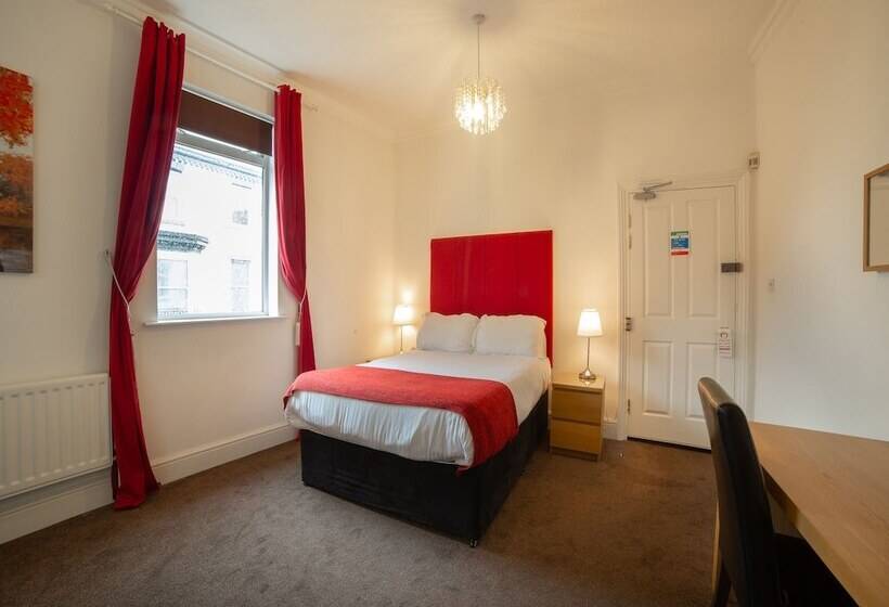 スーペリアースイート, The Douglas