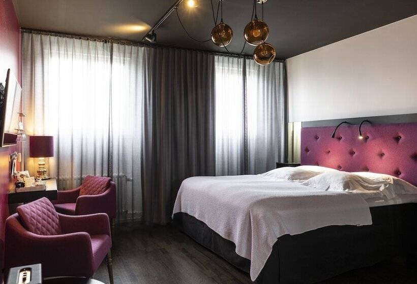 חדר סטנדרט, Flora