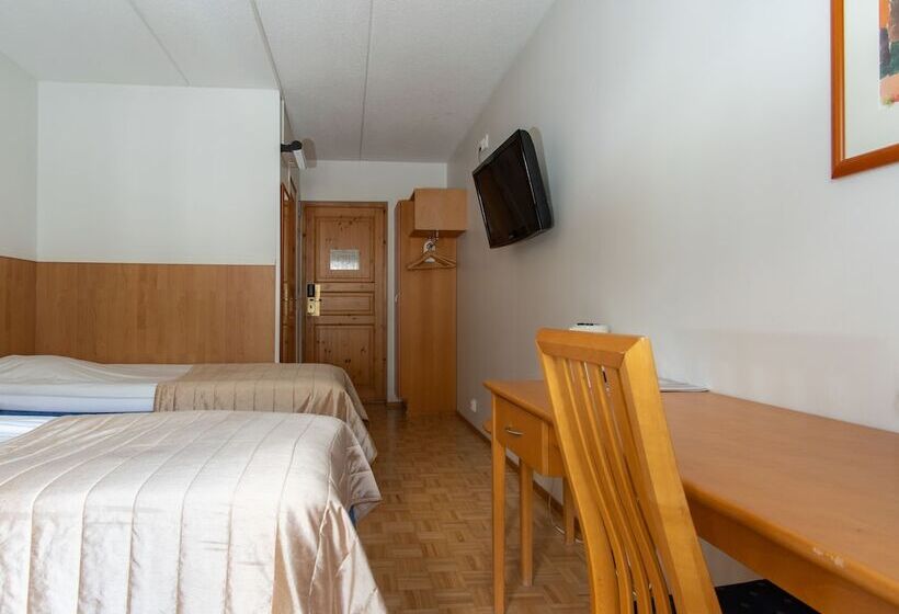 스탠다드 룸, Jahtihovi