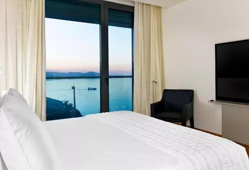 اتاق لوکس با چشمانداز شهر, Le Meridien Oran