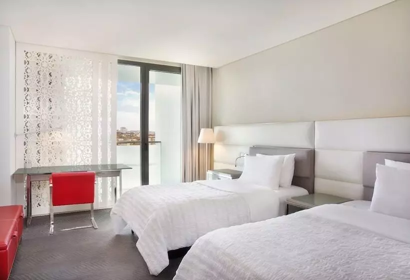 اتاق لوکس با چشمانداز شهر, Le Meridien Oran