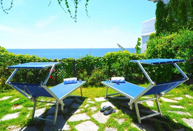 Четырехместный Номер Стандарт, Costa Diva