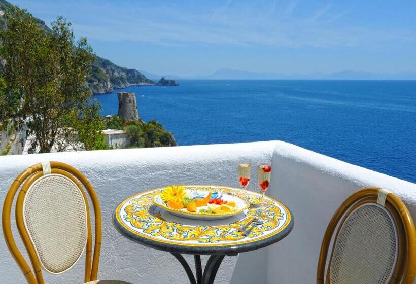 Четырехместный Номер Стандарт, Costa Diva