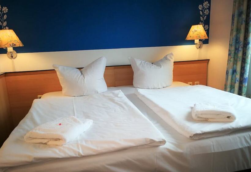 חדר סטנדרט, Near By