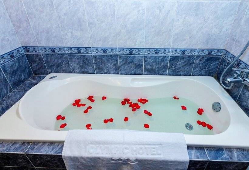 اتاق لوکس با چشمانداز دریا, Olympic  Nha Trang