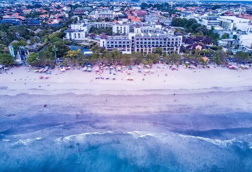 اتاق لوکس با چشم‌انداز دریا, Pullman Bali Legian Beach