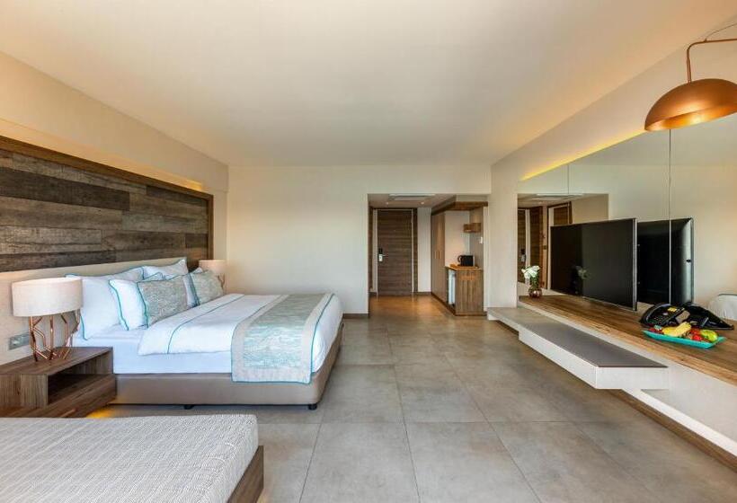 Quarto Superior Vista Mar, Design Plus Seya Beach