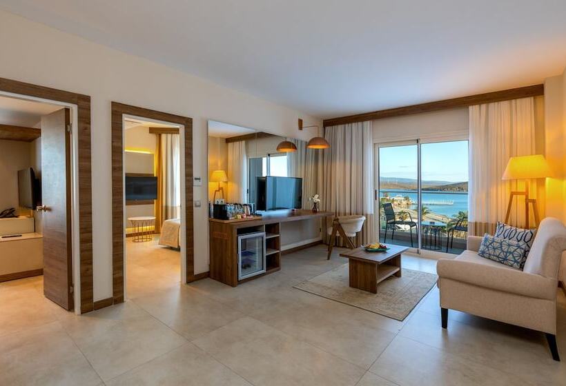 سوئیت 2 خوابه, Design Plus Seya Beach