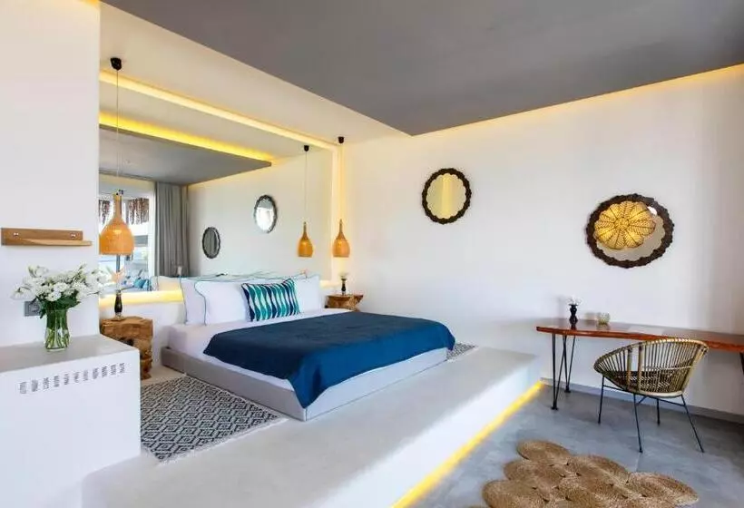 オーシャンビューのプレミアムルーム。, Design Plus Seya Beach