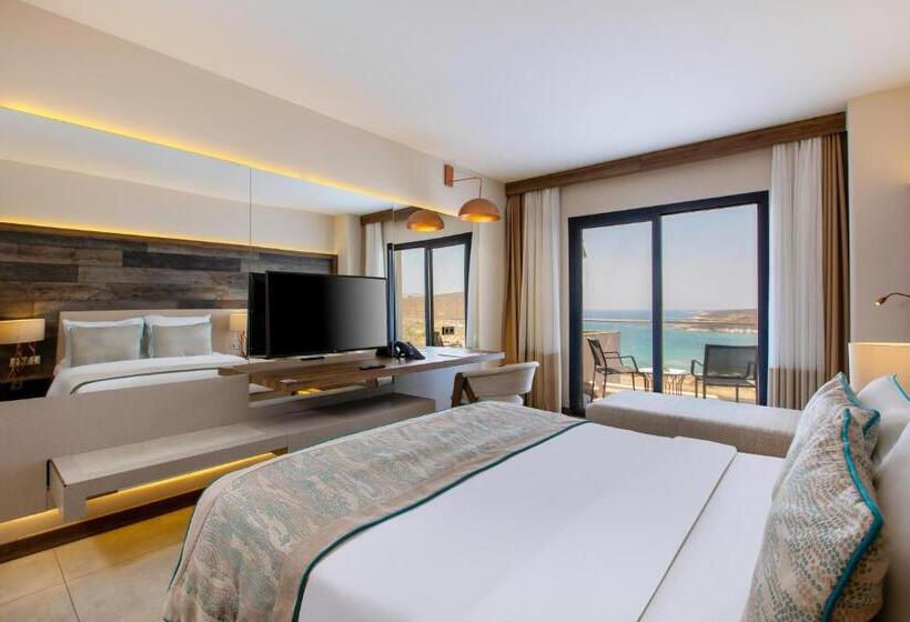 اتاق سوپریور با چشمانداز جانبی دریا, Design Plus Seya Beach