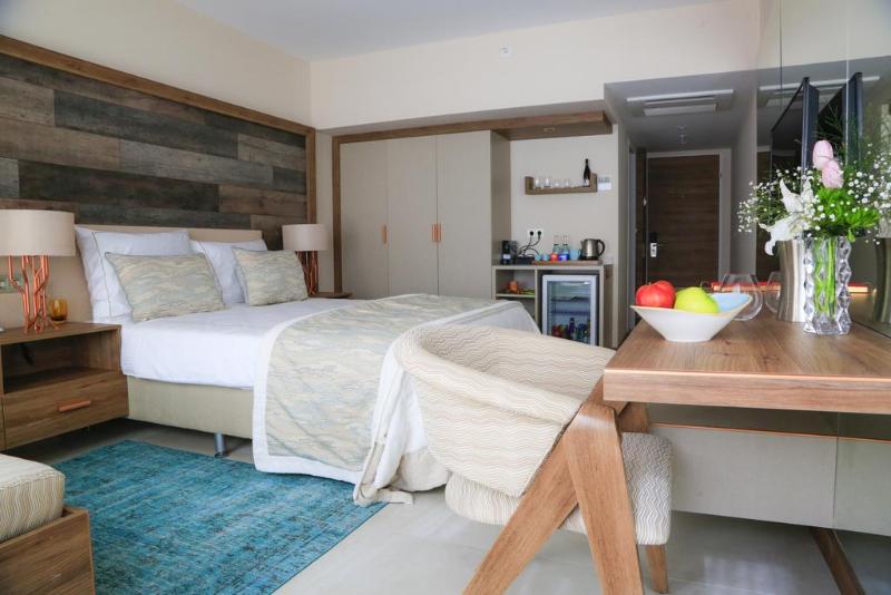 سوییت, Design Plus Seya Beach