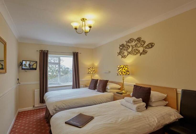 家庭间, The Kensington