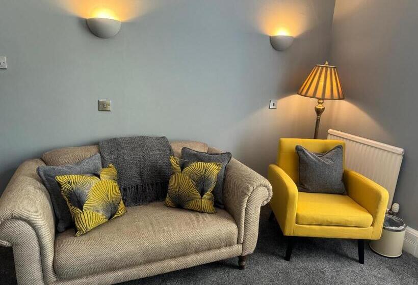 חדר דלוקס עם מיטת קינג, The Red Lion