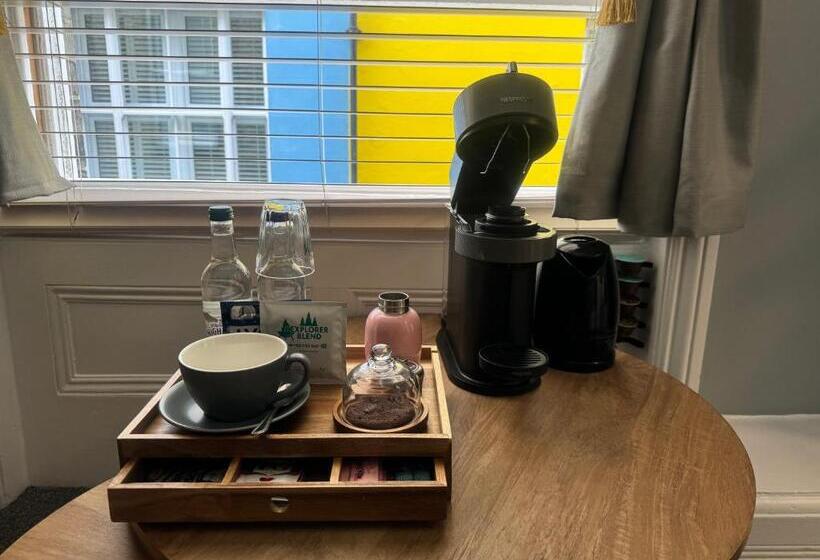 Люкс Deluxe Кровать Кинг, The Red Lion