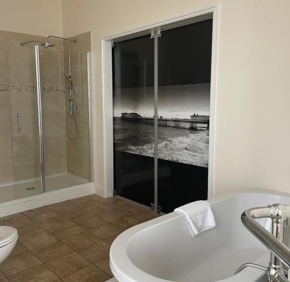 Номер Deluxe Вид на Море с Балконом, The Red Lion